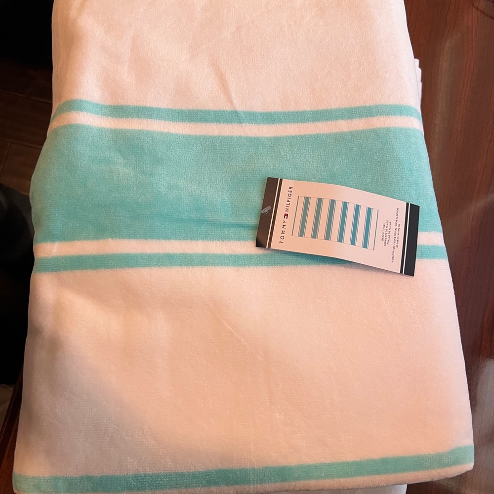 Tommy Hilfiger White and Aqua Stripe Beach Towel - Picture 4 of 4